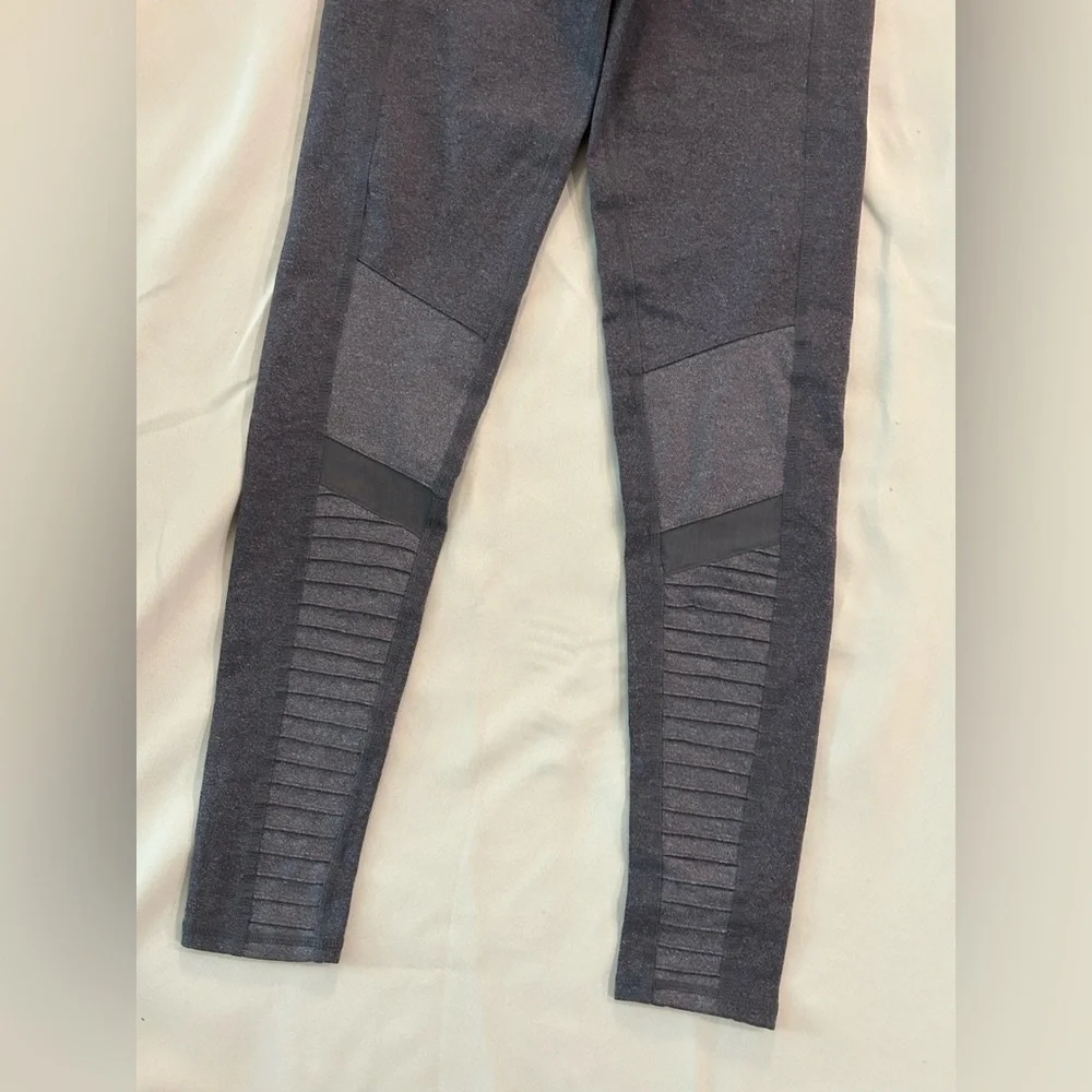 ALO Yoga Gray Ribbed Panel Leggings
